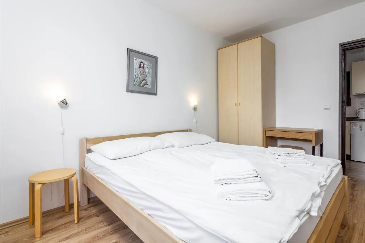 Apartment Pjescana Uvala 7349A Pula