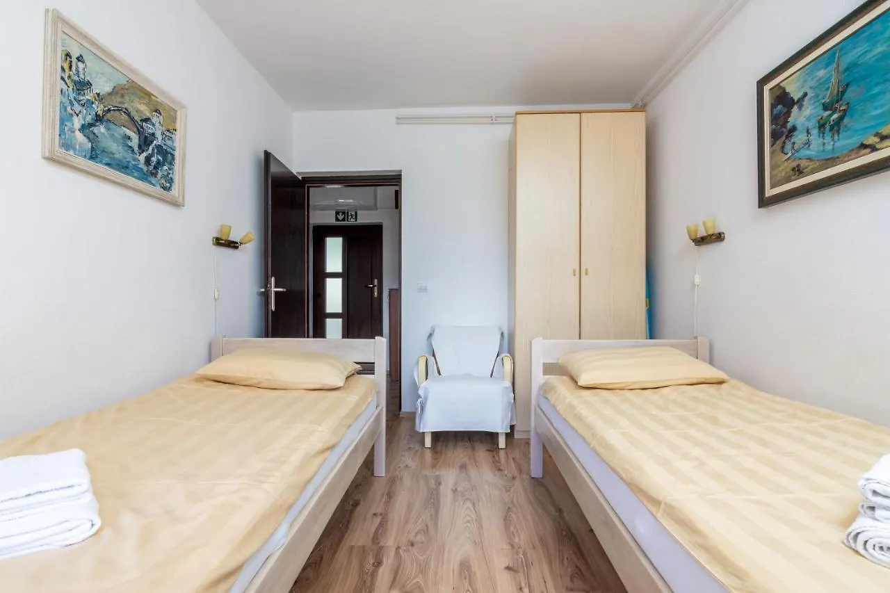 Apartment Pjescana Uvala 7349A Pula 0*,